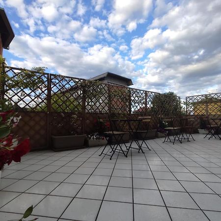 Casa Dei Fiori Apartment Bologna Bagian luar foto